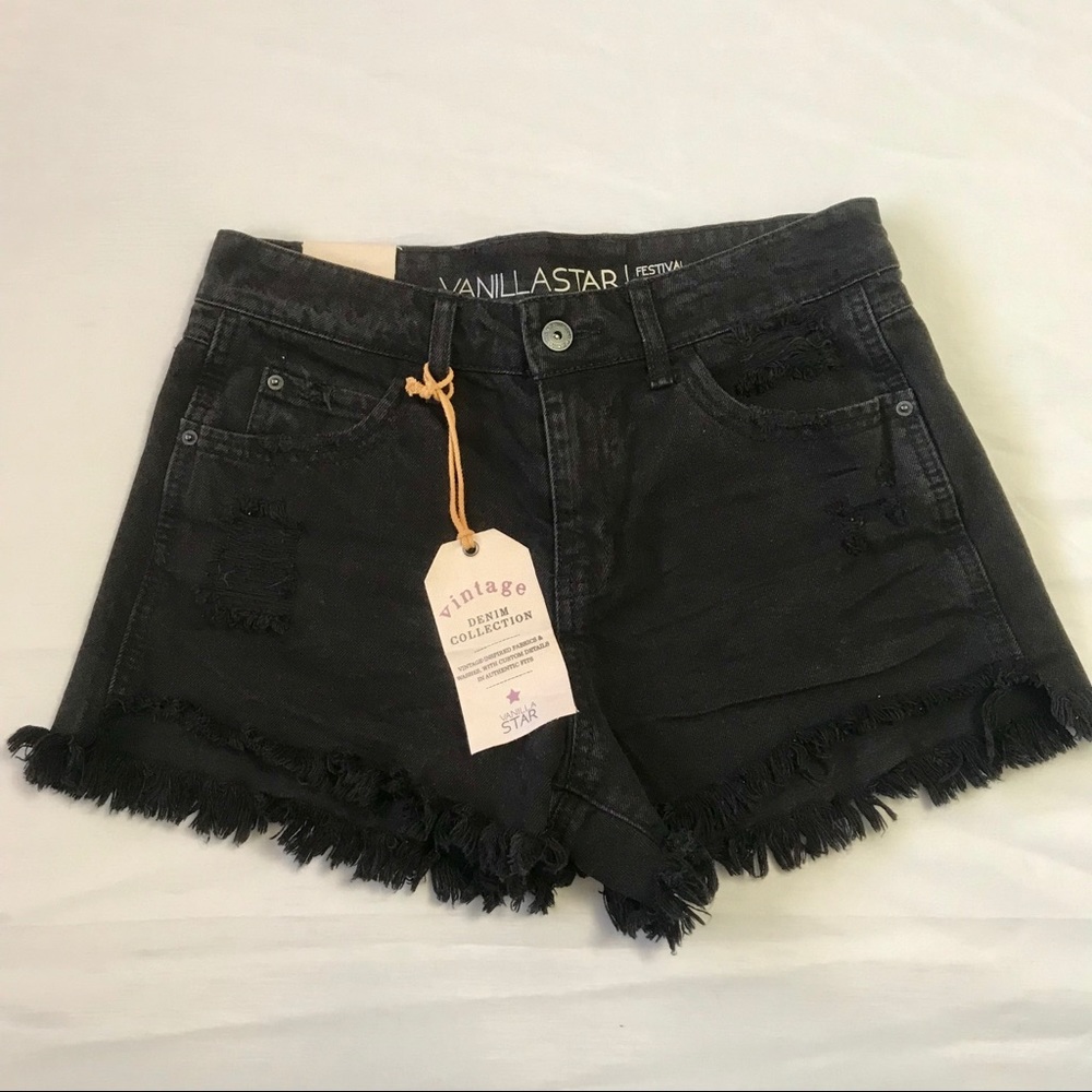 Black Vanilla Star Shorts